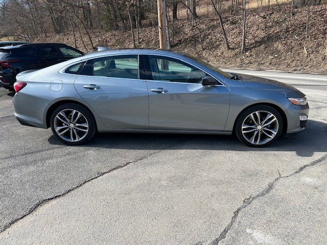 2024 Chevrolet Malibu 2LT