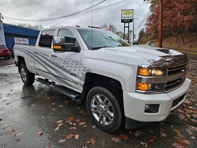 2019 Chevrolet Silverado 2500 HD High Country