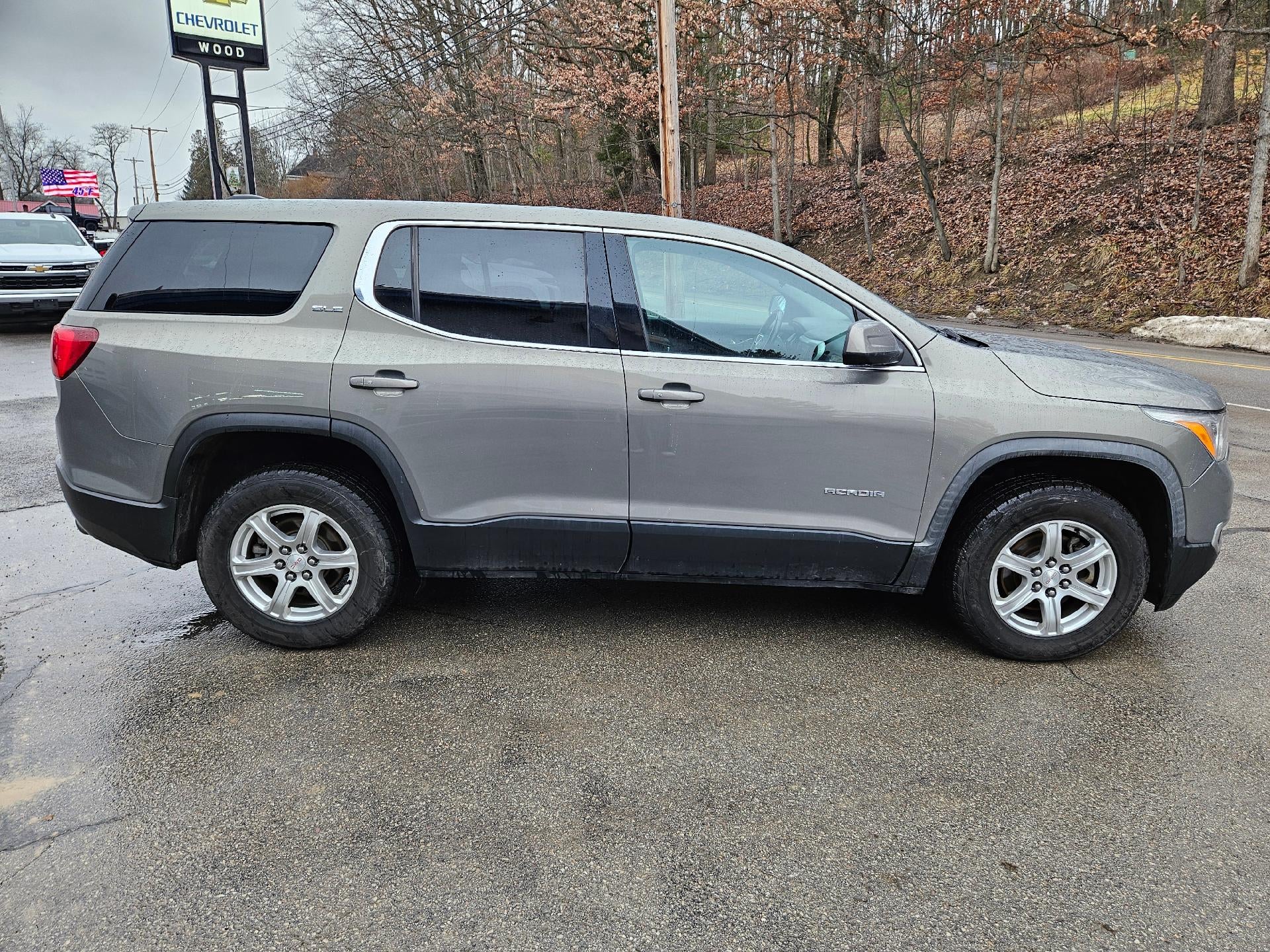 2019 GMC Acadia SLE