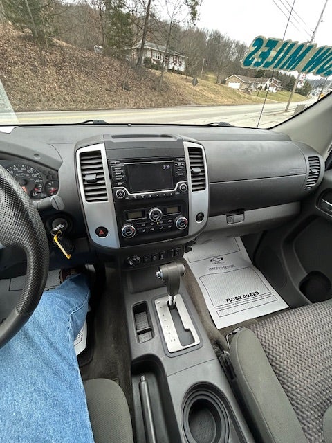 2015 Nissan Frontier SV